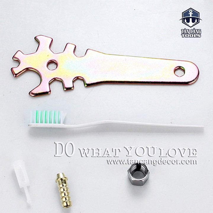 Súng Phun Sơn Gravity Feed HVLP E300 700 cc Bình Trên