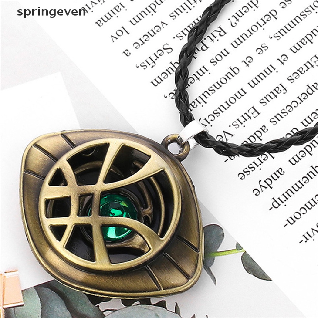 Vòng cổ Da Mặt Hình Đôi Mắt Bác Sĩ Strange Crysta Cổ Điển