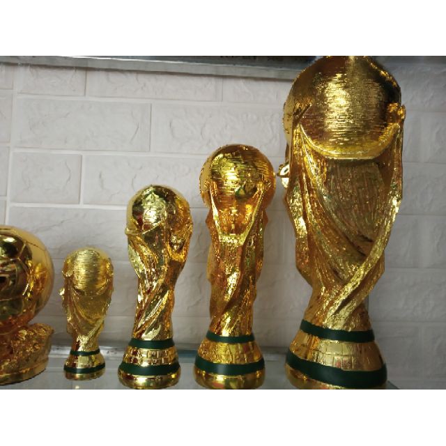 Mô hình cup vàng World