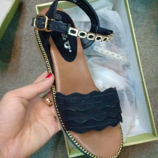 Sandal đi biển cao cấp