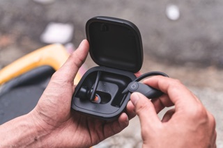 Tai nghe Bluetooth Powerbeats Pro