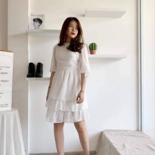 Đầm tầng tiểu thư