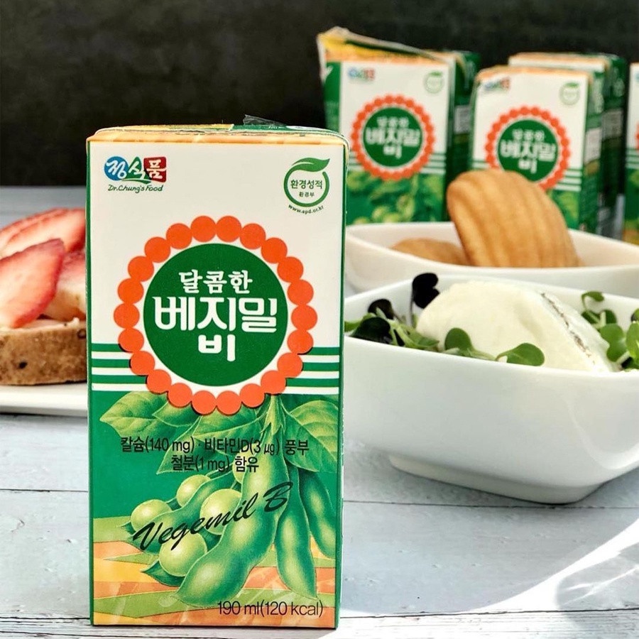 Thùng 16 Hộp Sữa Đậu Nành Hàn Quốc Dịu Ngọt Vegemil B 190ml/hộp