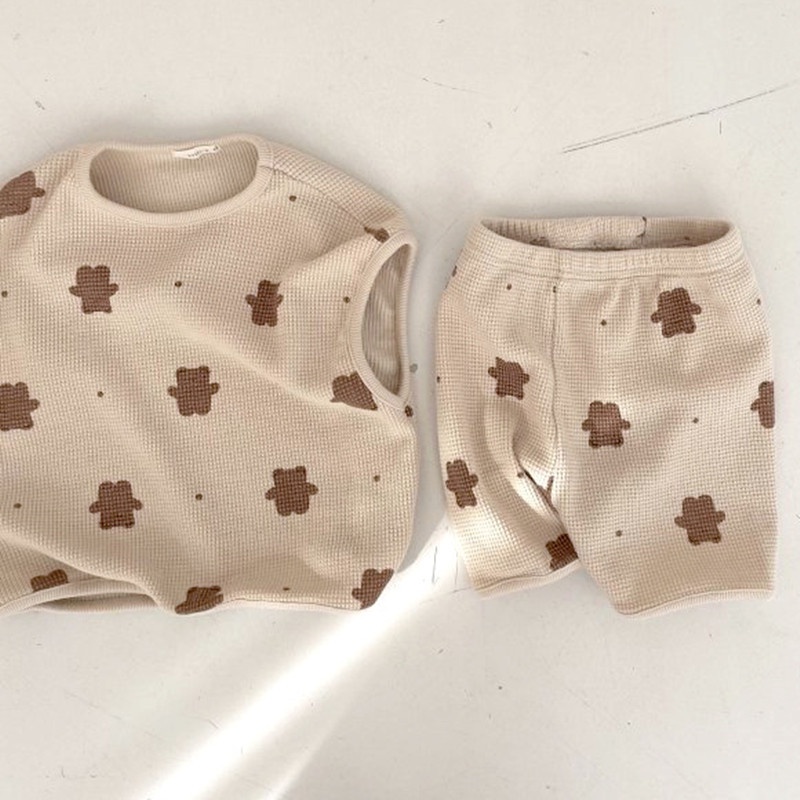 Set Áo Thun Ngắn Tay In Hình Gấu + Quần Short Thời Trang Cho Bé