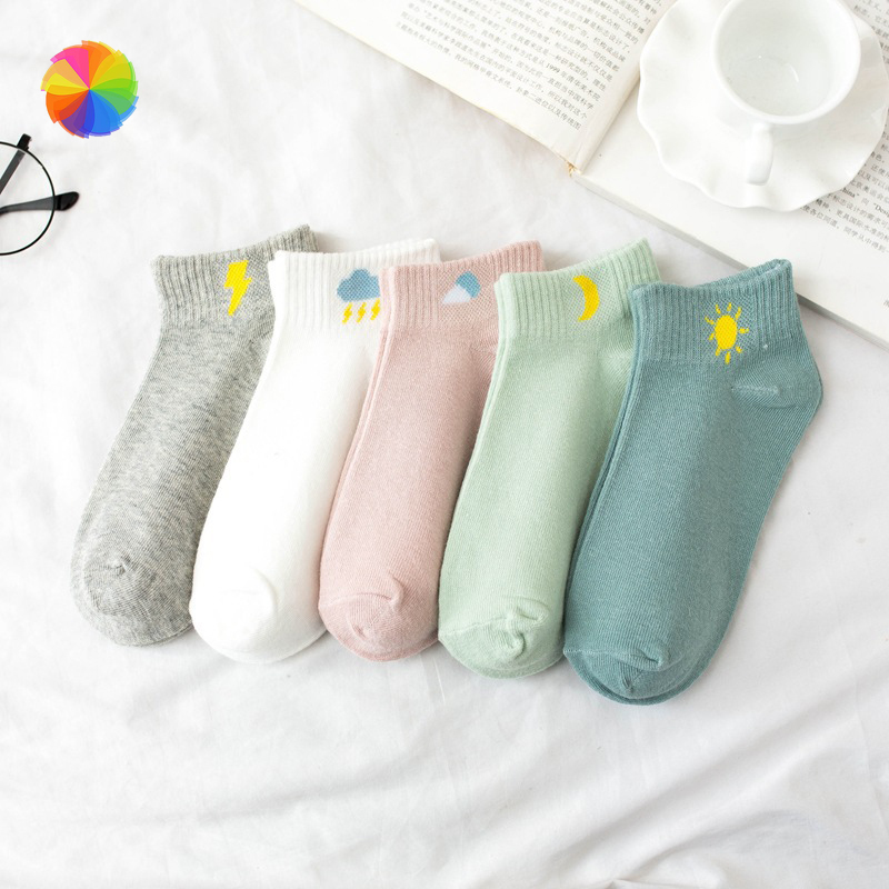 1 Cặp Vớ Cotton Thêu Hình Dễ Thương Cho Nữ