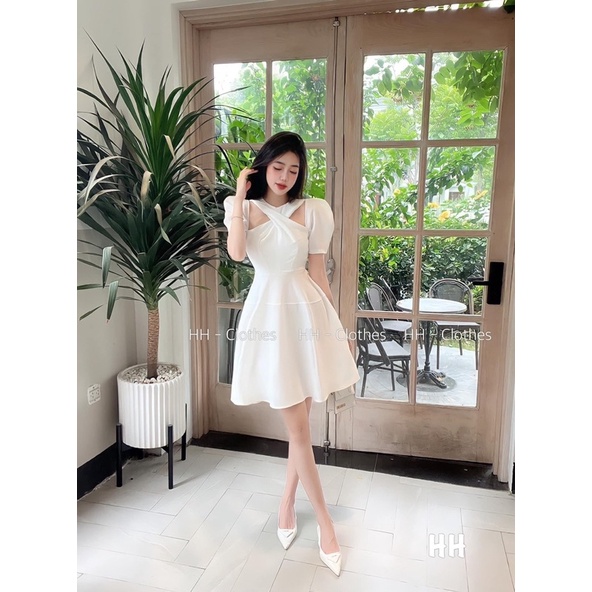 Váy Xoắn Ngực 3 Màu Tay Cộc Sang Chảnh Siêu Xinh
