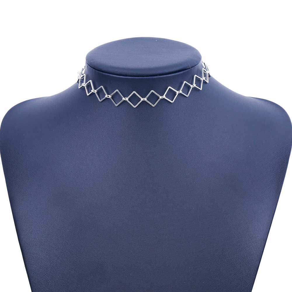 Vòng Choker Thiết Kế Mặt Vuông Đơn Giản Hợp Thời Trang