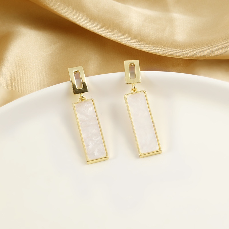 Khuyên Tai Dài Hình Vỏ Sò Phong Cách Hàn Quốc Đơn Giản Cá Tính Dành Cho Nữ