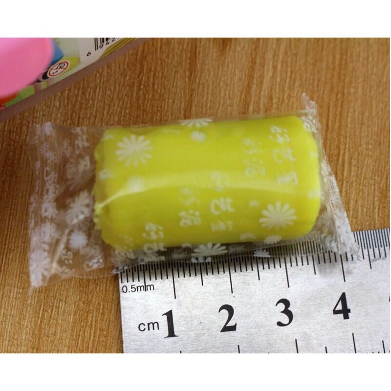 Hộp đồ chơi đất sét 12 màu cho bé