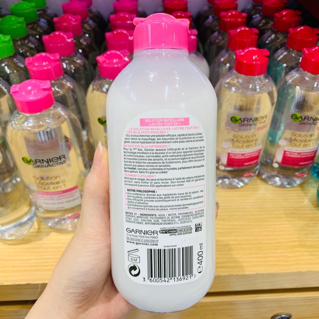 [Mã FMCGM50 - 8% đơn 250K] Sữa tẩy trang Garnier Solution Micellaire Lactée Tout en 1 de (400mL)