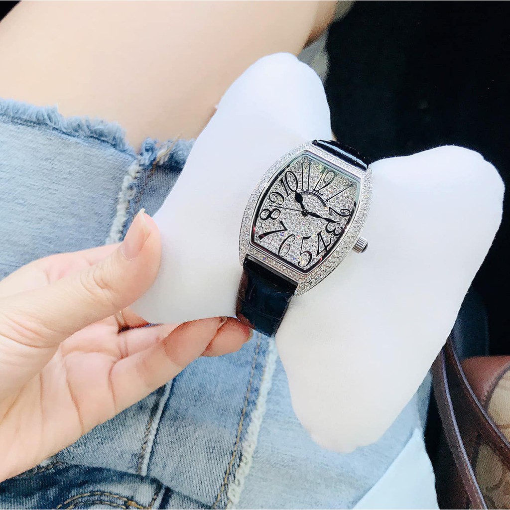 Đồng hồ nữ chính hãng Christian Van Sant - máy quartz pin - Kính khoáng - Dây da