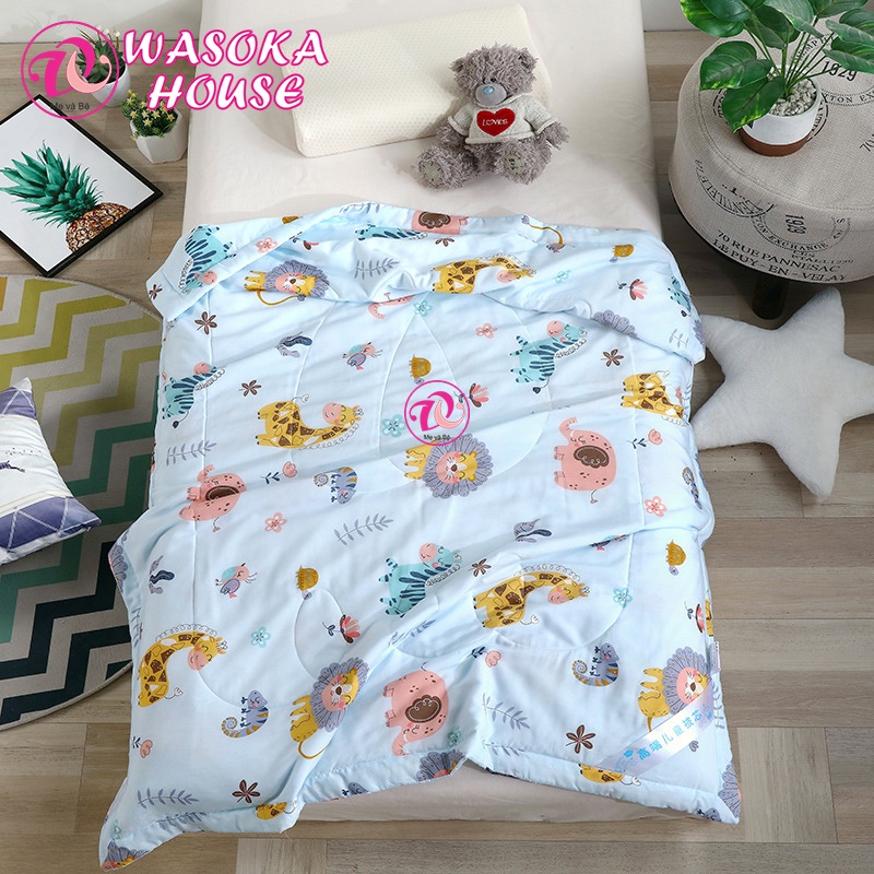 Chăn mền lụa Hàn Quốc cho bé, mềm mát thích hợp mùa hè , họa tiết vui nhộn thích thú