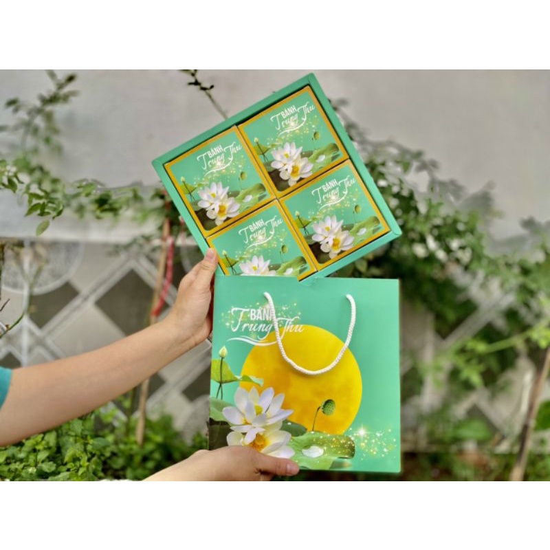 Hộp bánh trung thu 2021