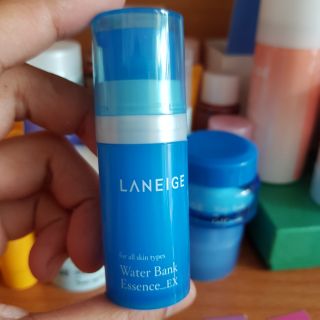 Tinh chất dưỡng ẩm 24h laneige