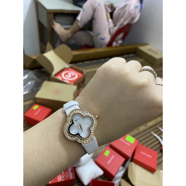 Đồng hồ nữ thương hiệu sunlight mã 108610 dây da trắng viền vàng chuẩn auth