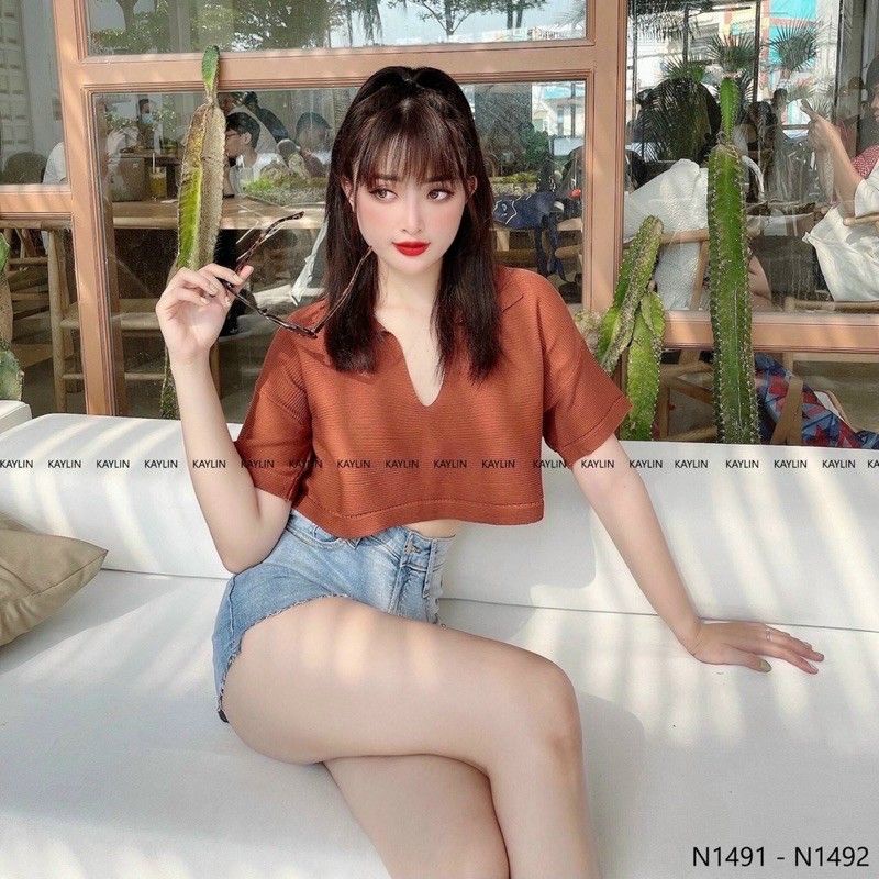 Áo thun gân croptop đủ màu hot hit