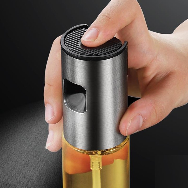 Chai xịt dầu ăn phun sương dùng chiên,rán,nướng thịt tiện lợi