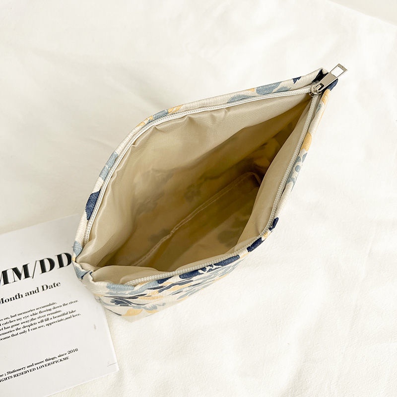 Túi Đựng Mỹ Phẩm Du Lịch Ba Chiều Chất Lượng Cao Chống Thấm Nước Có Sức Chứa Lớn Họa Tiết Hoa