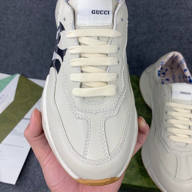 GIÀY THỂ THAO SNEAKER NAM NỮ GUCCI RHYTON NY CHỮ ĐEN CHUẨN SC CỰC HOT