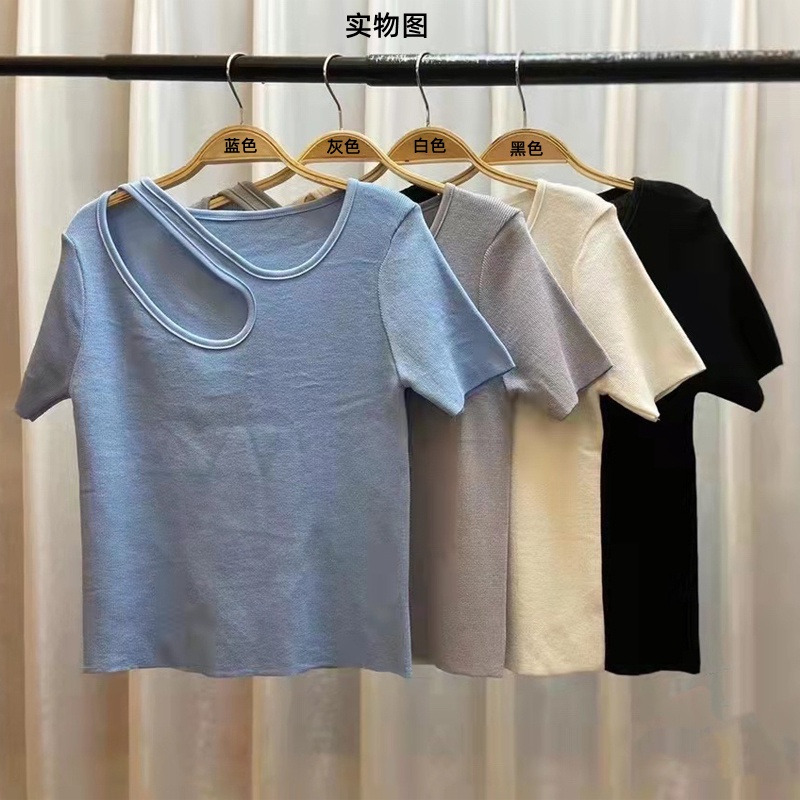 Áo thun DUNEA màu trơn khoét lỗ thời trang mùa hè cho nữ