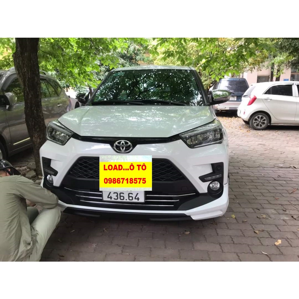 Ốp Mặt Ca lăng Dưới Xe Toyota Raize 2022-2023 Mạ Cao Cấp Nhất Thị Trường