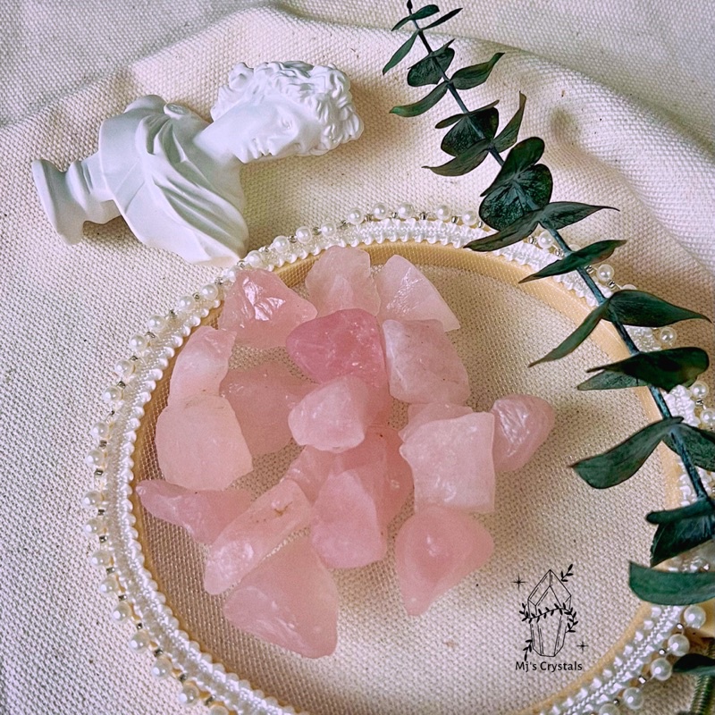 Đá thô Rose Quartz Brazil màu hồng đẹp  dùng sưu tầm, làm handmade, Reiki, thanh tẩy, thiền định