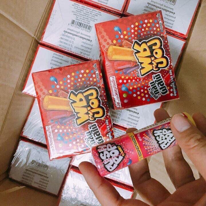 1 Hộp 12 Thỏi Kẹo Son Môi Push Pop Bản Thái Lan (12 Thỏi X 14gram)