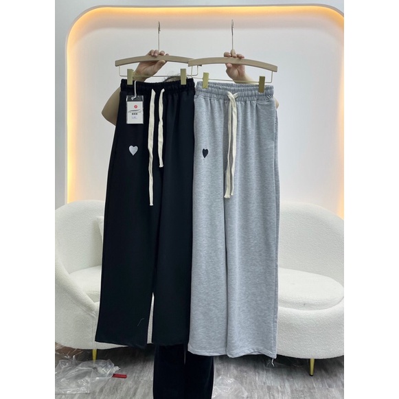 quần da cá thêu tim 813