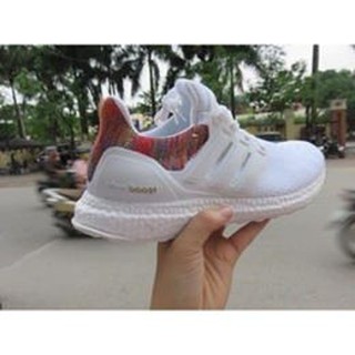 Giầy Ultra Boost ( gót thổ cẩm)