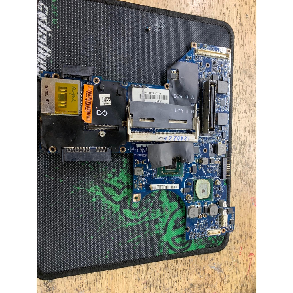 Main xác laptop dell e4300