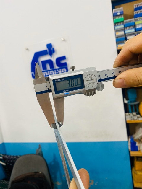 Bộ ke góc 45 vs 90.