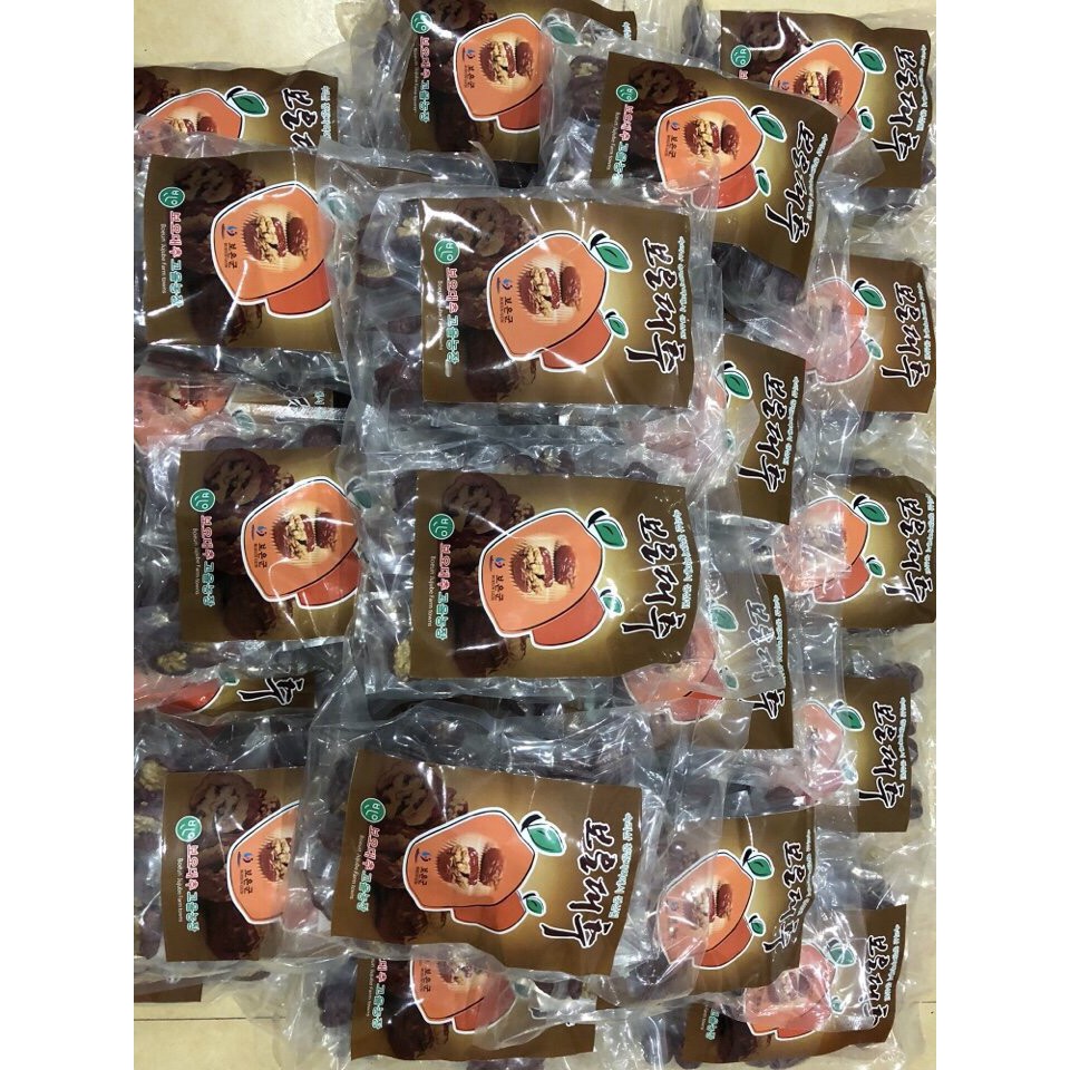 Táo Đỏ Kẹp Óc Chó Hàn Quốc 500g