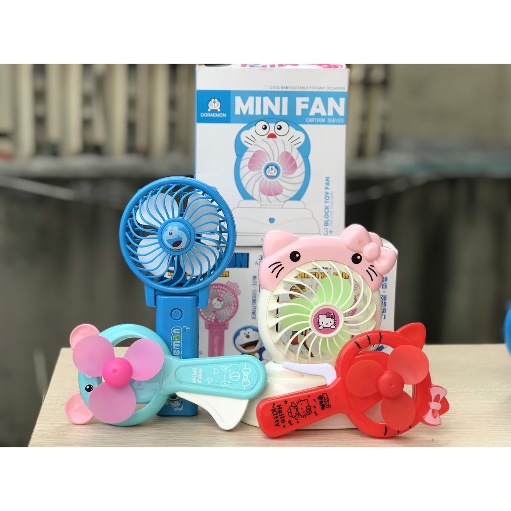 Quạt cầm tay mini Fan Hello Kitty. Quạt mini không dùng pin, chạy bằng cơm