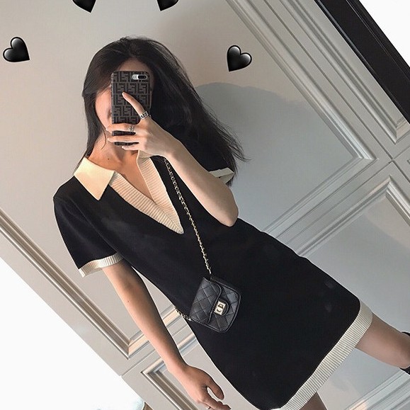 Đầm Cổ Chữ V Eo Cao Phong Cách Retro Thời Trang | BigBuy360 - bigbuy360.vn