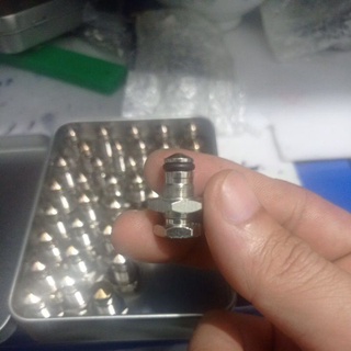 Núm chiết áp crk