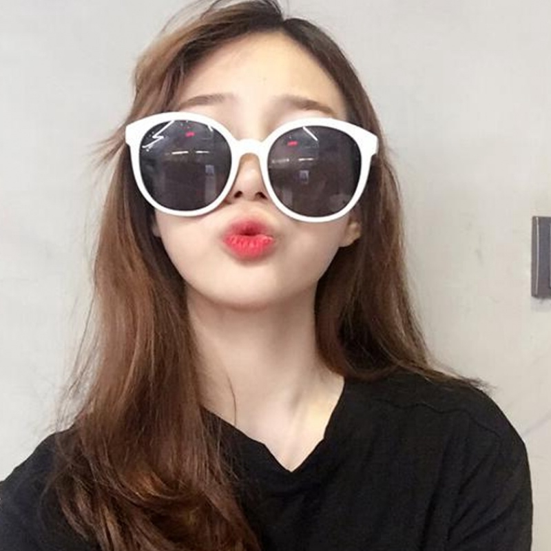 Kính mát gọng tròn phong cách vintage thời trang cho nữ | BigBuy360 - bigbuy360.vn