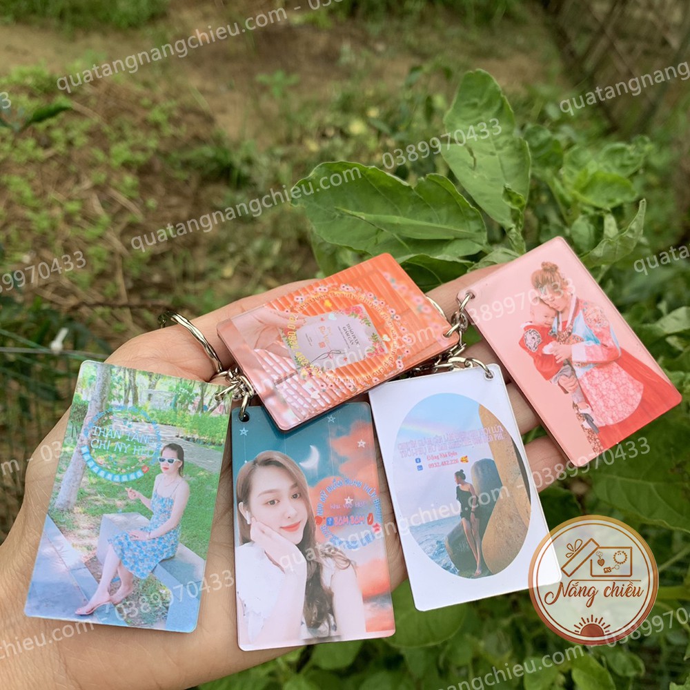 Móc treo xe in ảnh cá nhân( in được 2 ảnh 1 móc) , chất liệu mica an toàn và sáng bóng