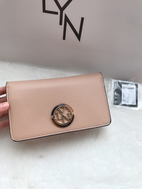 Túi Lyn mini  𝐦𝐚̂̃𝐮 𝐦𝐨̛́𝐢