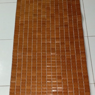 Chiếu trúc 0,5m x 1m6 ->2m dây dù đan