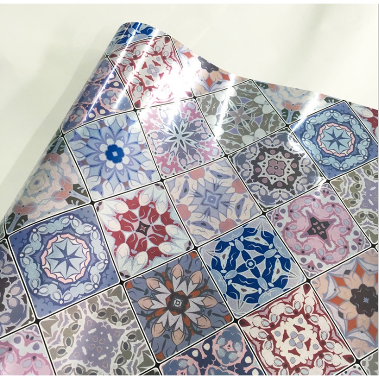 Decal tráng nhôm dán bếp Ô HOA NHIỀU MÀU khổ 60cm có keo sẵn - giá bán 1 mét