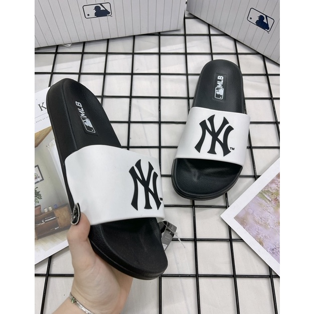 [CHÍNH HÃNG] DÉP MLB NỘI ĐIA NY TRẮNG ĐEN - DÉP QUAI NGANG CAO SU CHỐNG NƯỚC - UNISEX NAM NỮ - SS20PR002