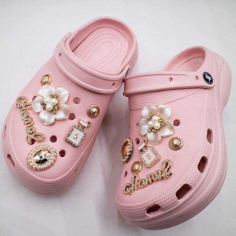 sticker dép crocsPhụ Kiện Ghim Trang Trí Giày croc Dễ Thương