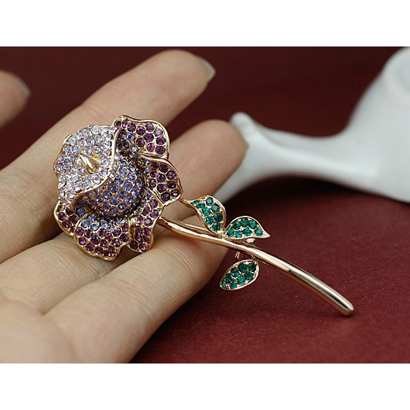 Ghim Cài Áo Đính Đá Thiết Kế Sang Trọng