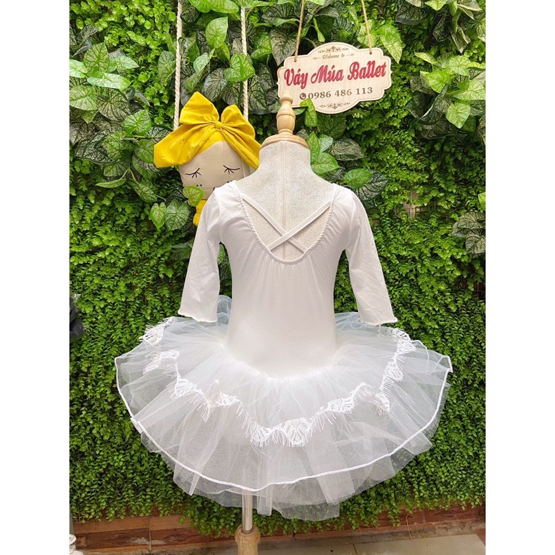 Váy múa kimsa bướm tay lỡ