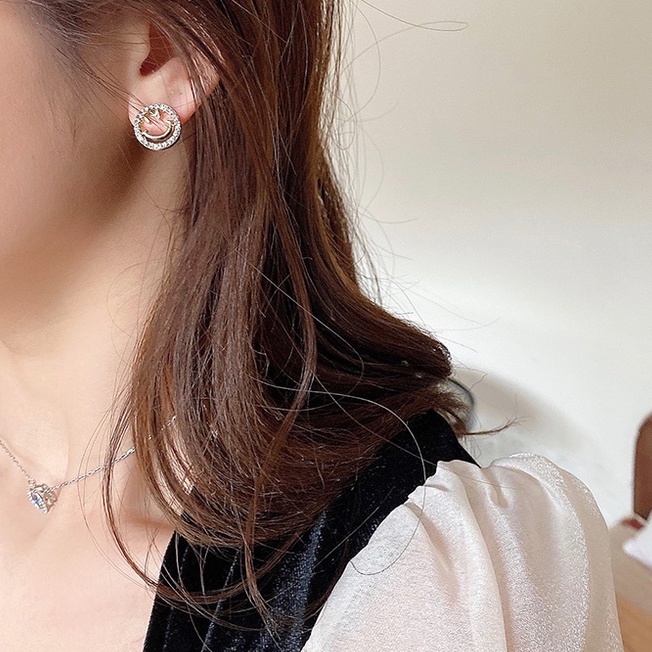 Hoa Tai Hình Bướm Đính Ngọc Trai Nhân Tạo Thời Trang