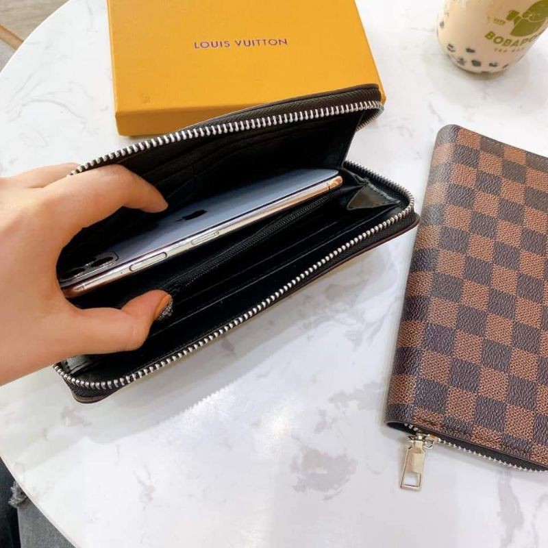 VÍ DÀI LV ĐỰNG VỪA LUÔN ĐIỆN THOẠI