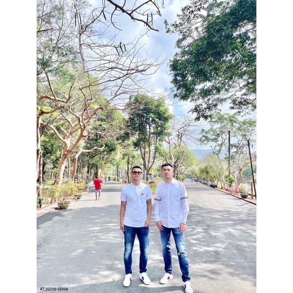 Áo sơ mi thomw 3 vạch hót trend 2022