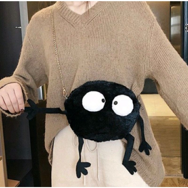 Túi đeo chéo lông nhung Bồ Hóng hoạt hình Ghibli siêu cute👻
