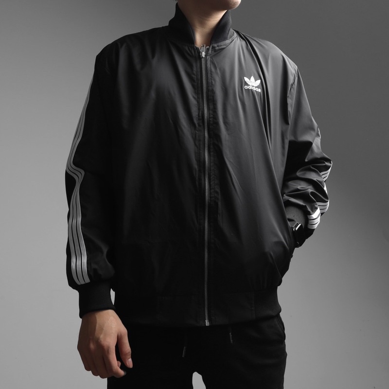 Áo khoác bomber Adidas