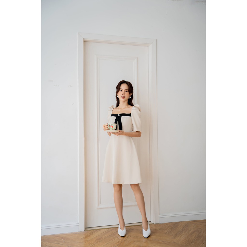 TIIN STORE Váy cổ vuông nơ ngực tay bồng by Tiin | BigBuy360 - bigbuy360.vn